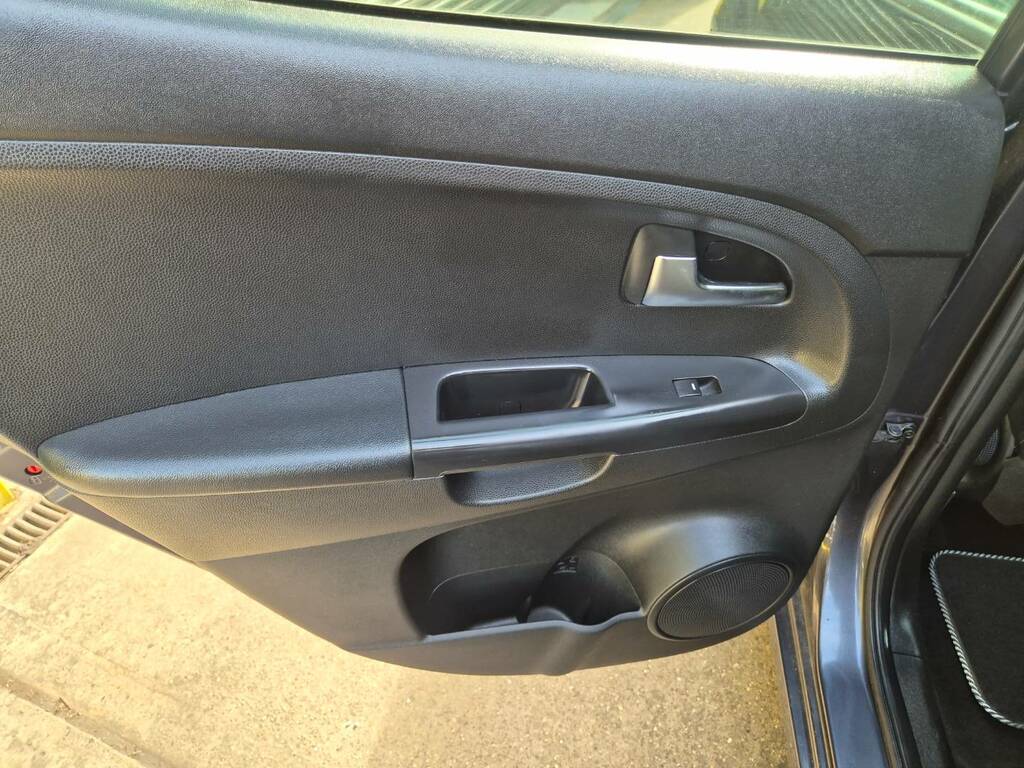 Kia Venga 1.6 Isg 3 Hatchback Silver #38