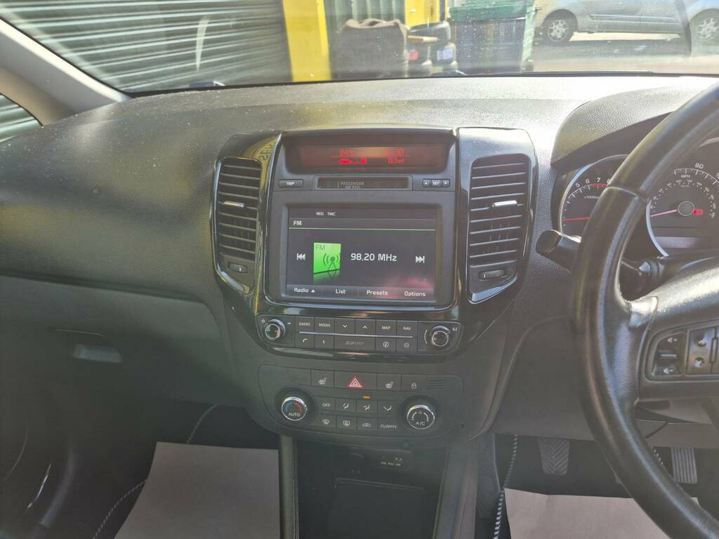 Kia Venga 1.6 Isg 3 Hatchback Silver #26