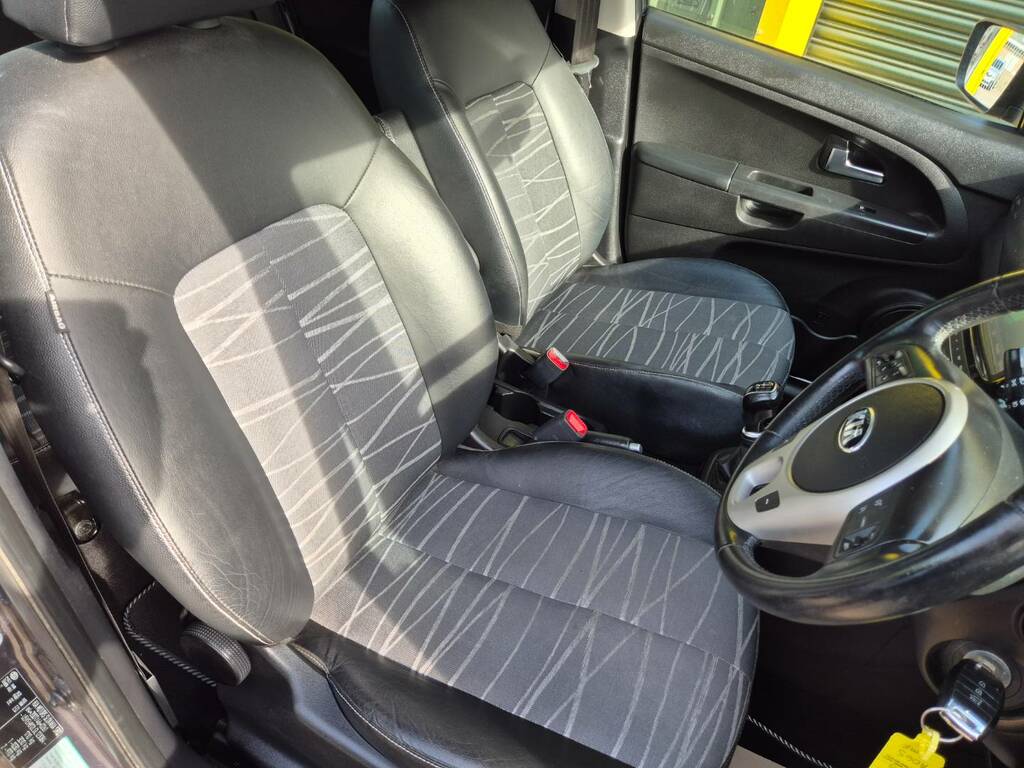 Kia Venga 1.6 Isg 3 Hatchback Silver #16