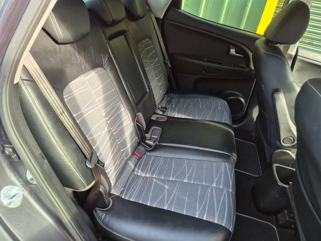 Kia Venga 1.6 Isg 3 Hatchback Silver #31