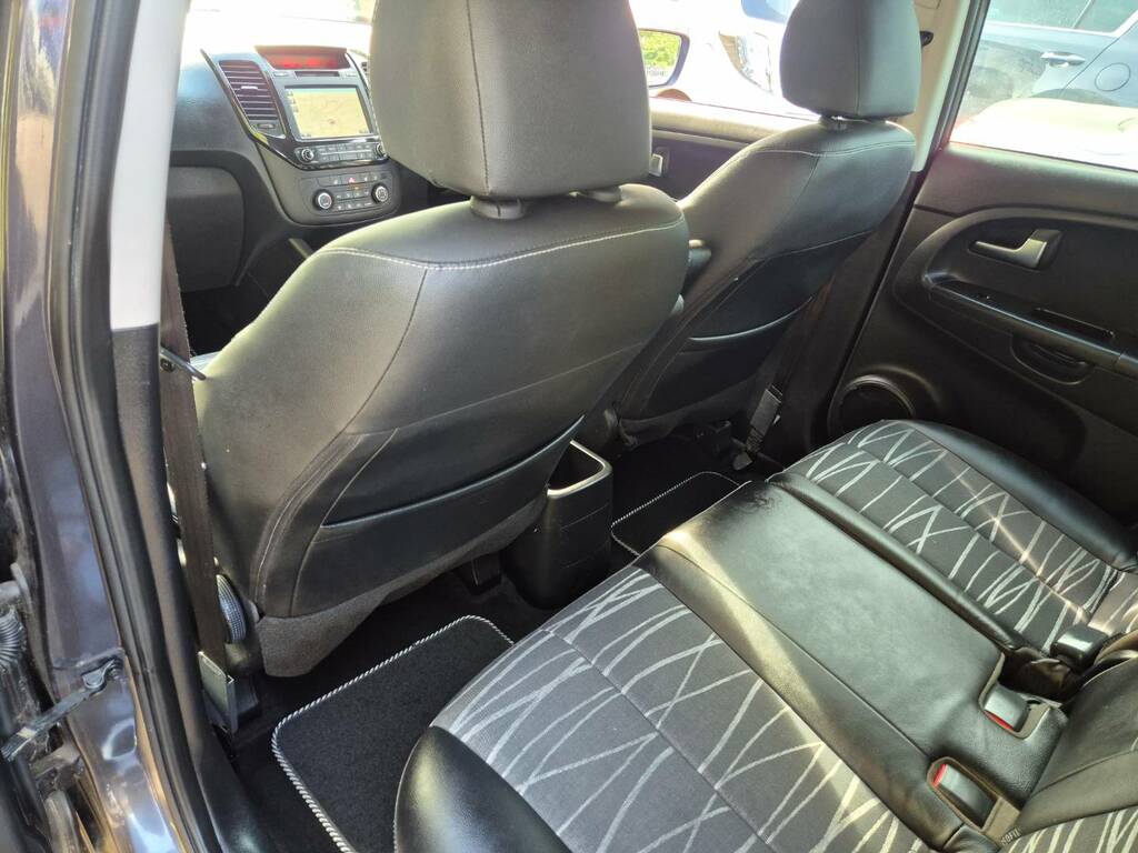 Kia Venga 1.6 Isg 3 Hatchback Silver #36