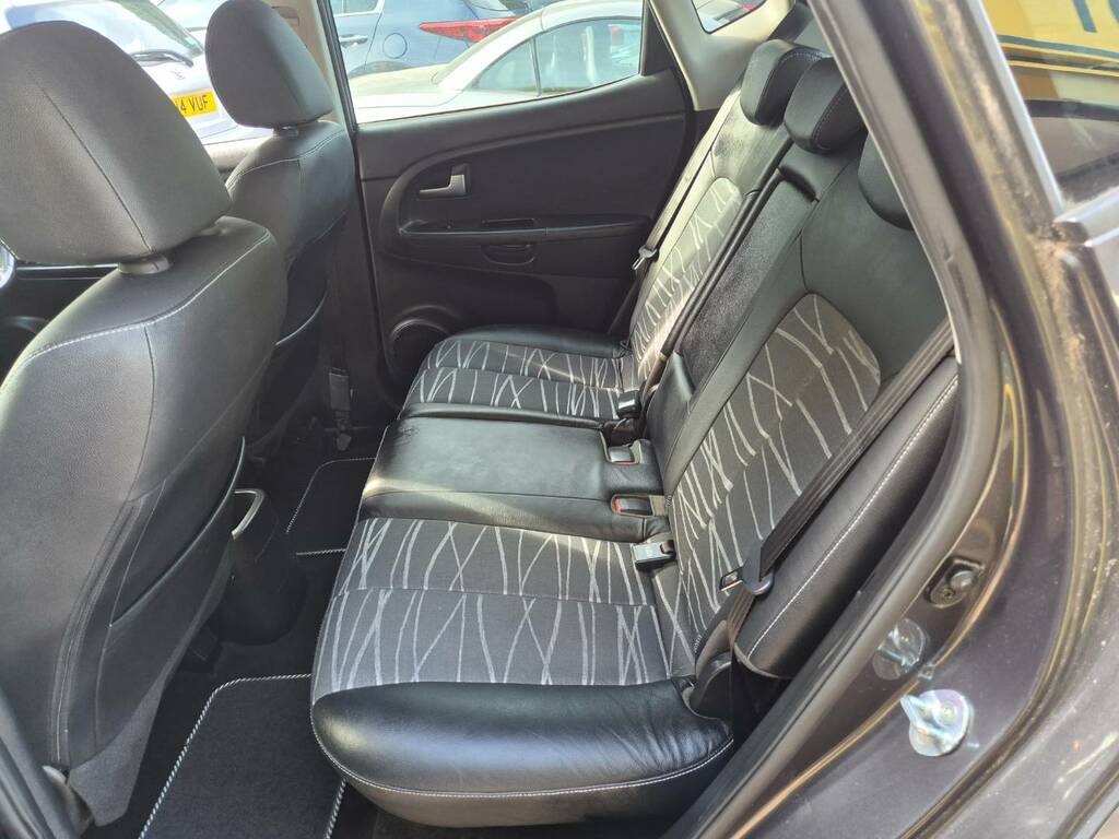 Kia Venga 1.6 Isg 3 Hatchback Silver #35