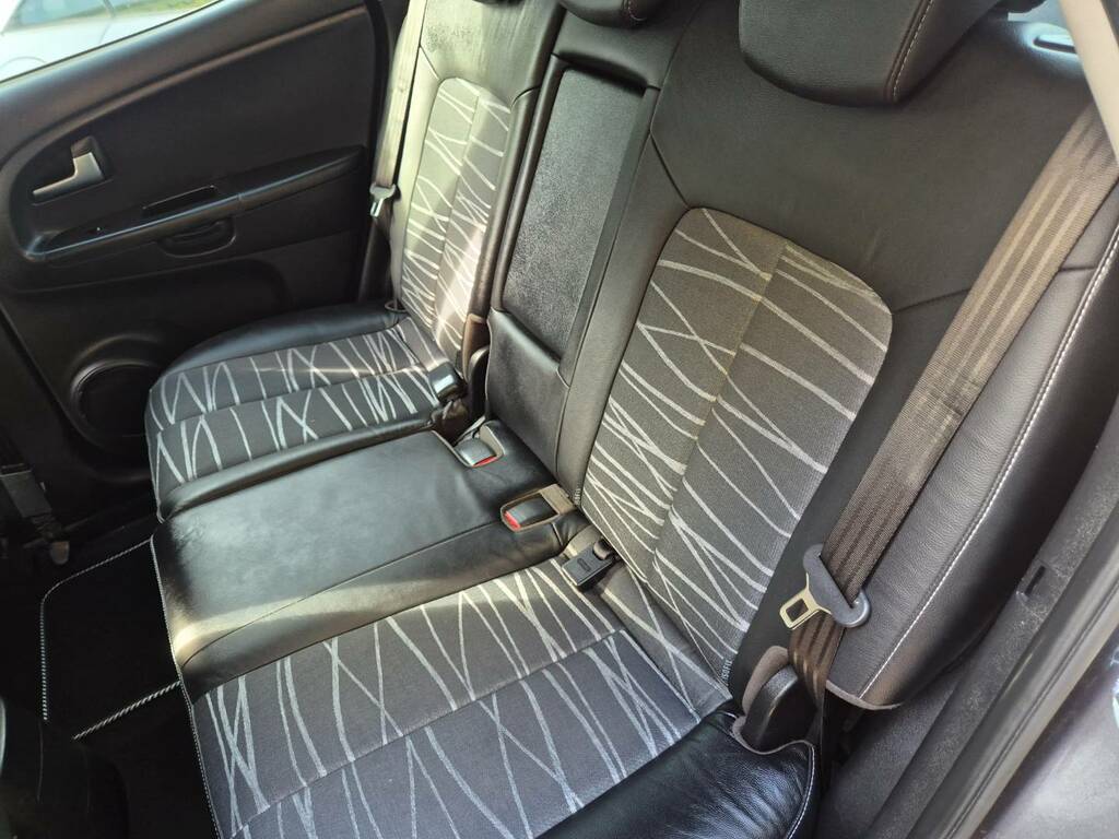 Kia Venga 1.6 Isg 3 Hatchback Silver #37