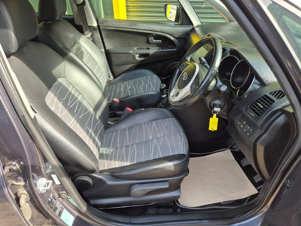 Kia Venga 1.6 Isg 3 Hatchback Silver #15