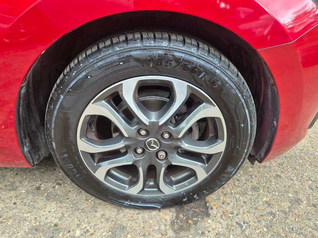 Mazda 2 1.5 Sport Nav Red #4