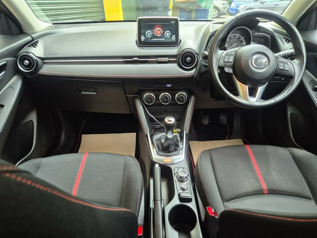 Mazda 2 1.5 Skyactiv-g Sport Nav Ss Blue #37