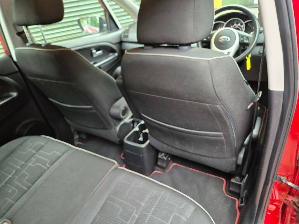 Kia Venga 3 10 #28