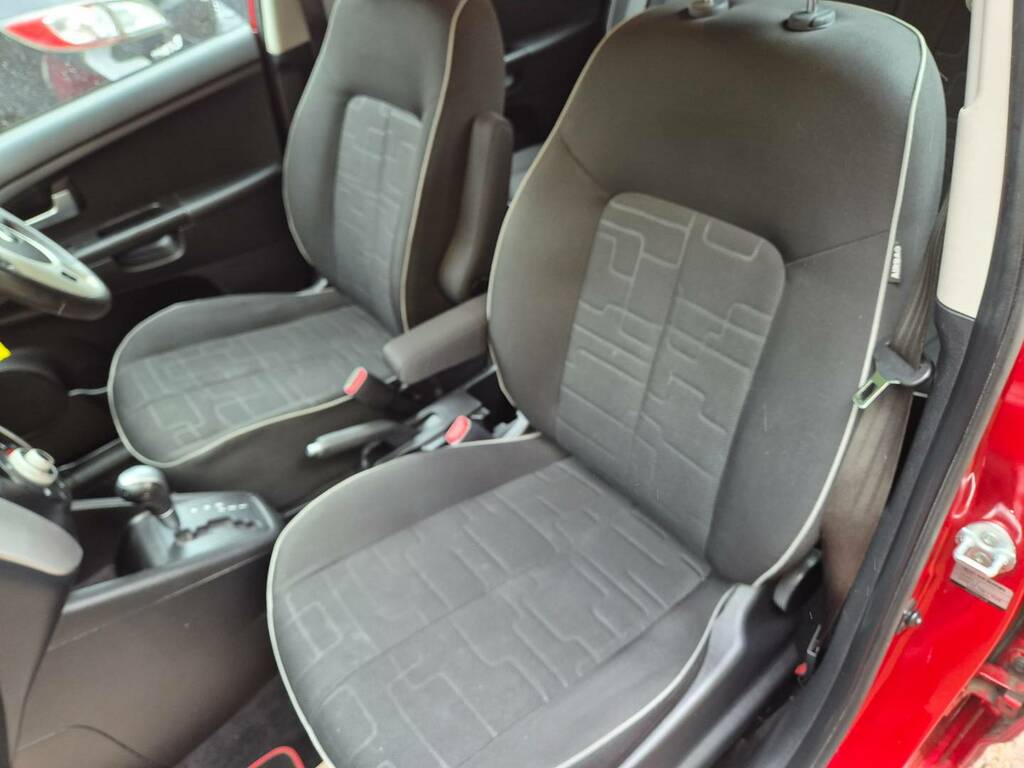 Kia Venga 3 10 #40