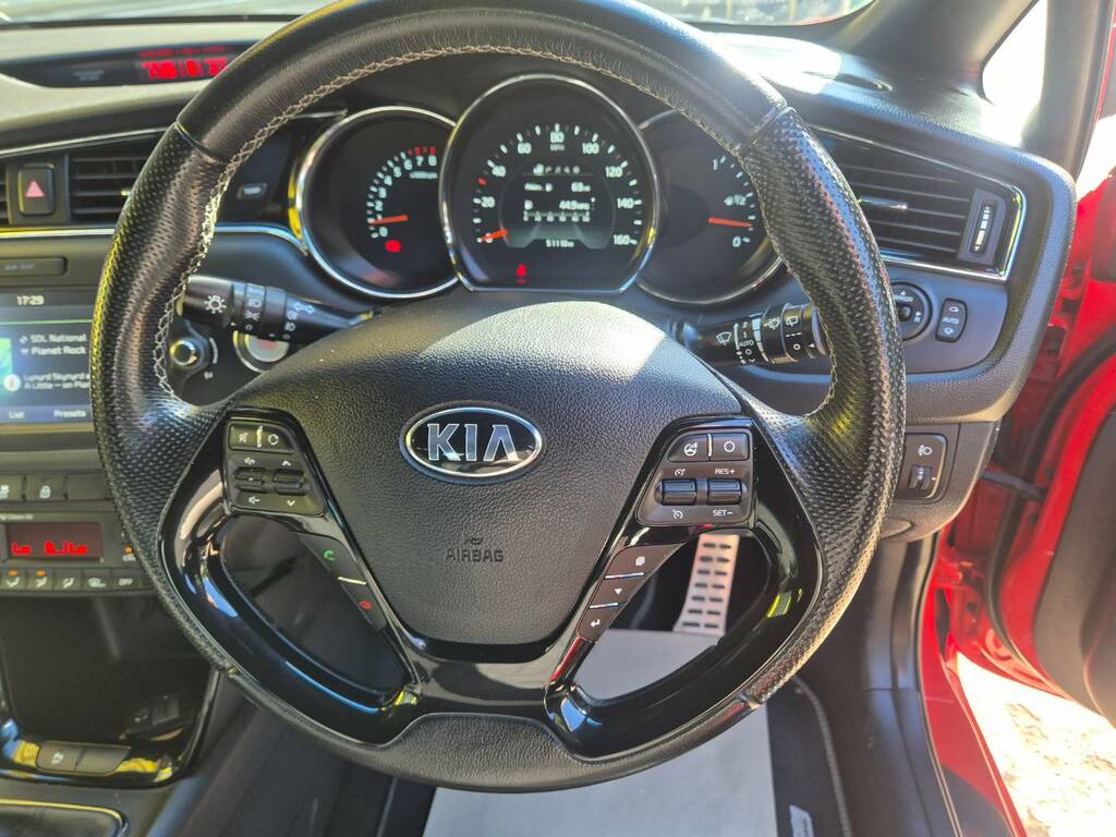 Kia Proceed Kia Pro Ceed 1.6Crdi Gt-line Ulez 2 Owners - Yellow #19