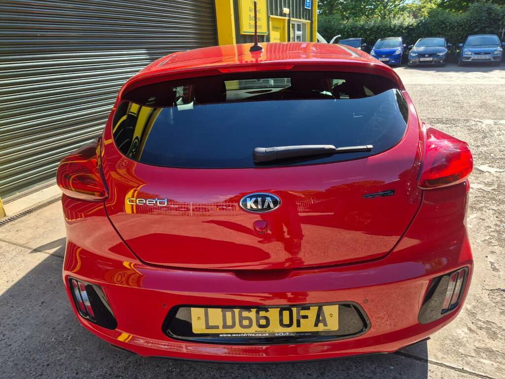 Kia Proceed Kia Pro Ceed 1.6Crdi Gt-line Ulez 2 Owners - Yellow #8