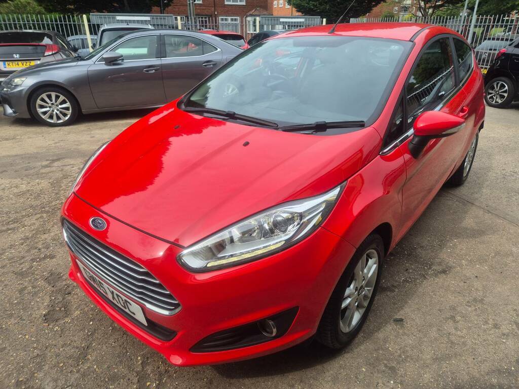 Ford Fiesta 1.25 82 Zetec Red