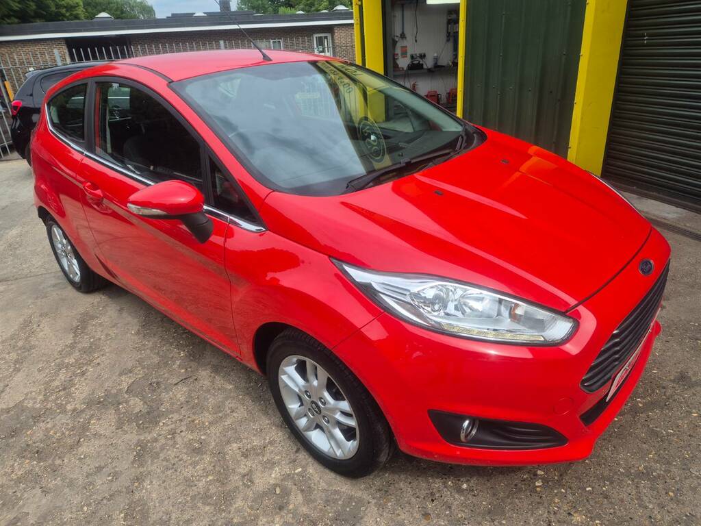 Ford Fiesta 1.25 82 Zetec Red #3