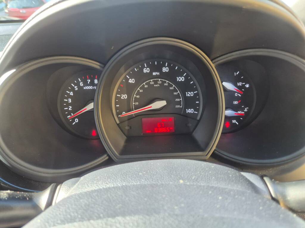 Kia RIO Rio 4 Isg Crdi White #12