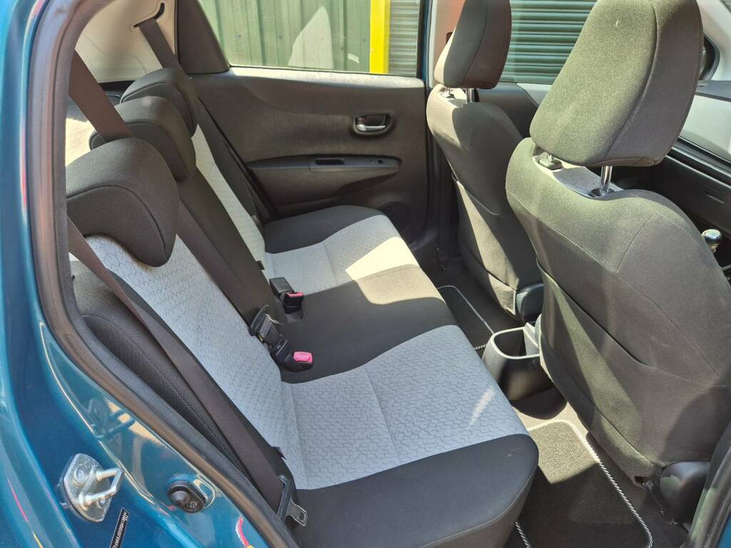 Toyota Yaris 2013 63 1.5  #29