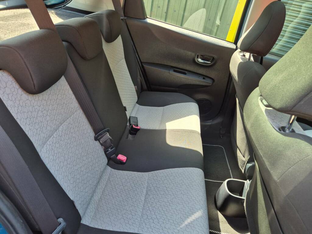 Toyota Yaris 2013 63 1.5  #31