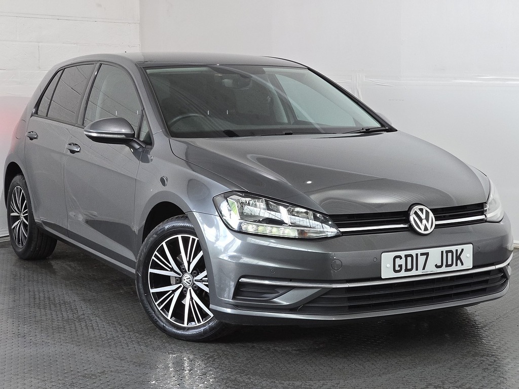 Volkswagen Golf 1.0 Tsi 110 Se Blue #1
