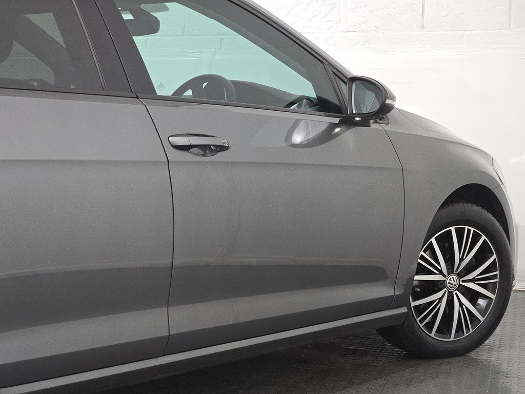 Volkswagen Golf 1.0 Tsi 110 Se Blue #40