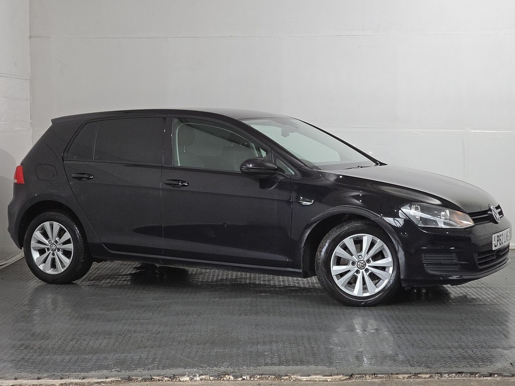 Volkswagen Golf Tdi Bluemotion Tech Se Black #4