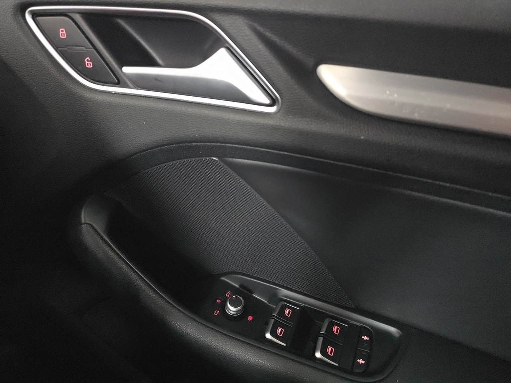 Audi A3 1.6L Tdi S Line 109 Bhp Black #54