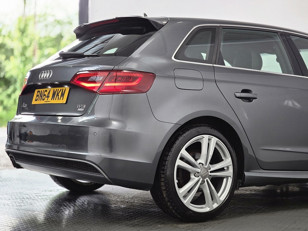 Audi A3 1.6L Tdi S Line 109 Bhp Black #40