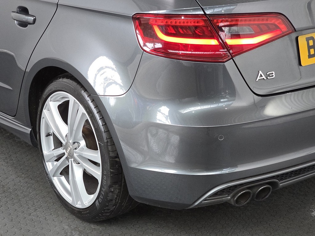 Audi A3 1.6L Tdi S Line 109 Bhp Black #34