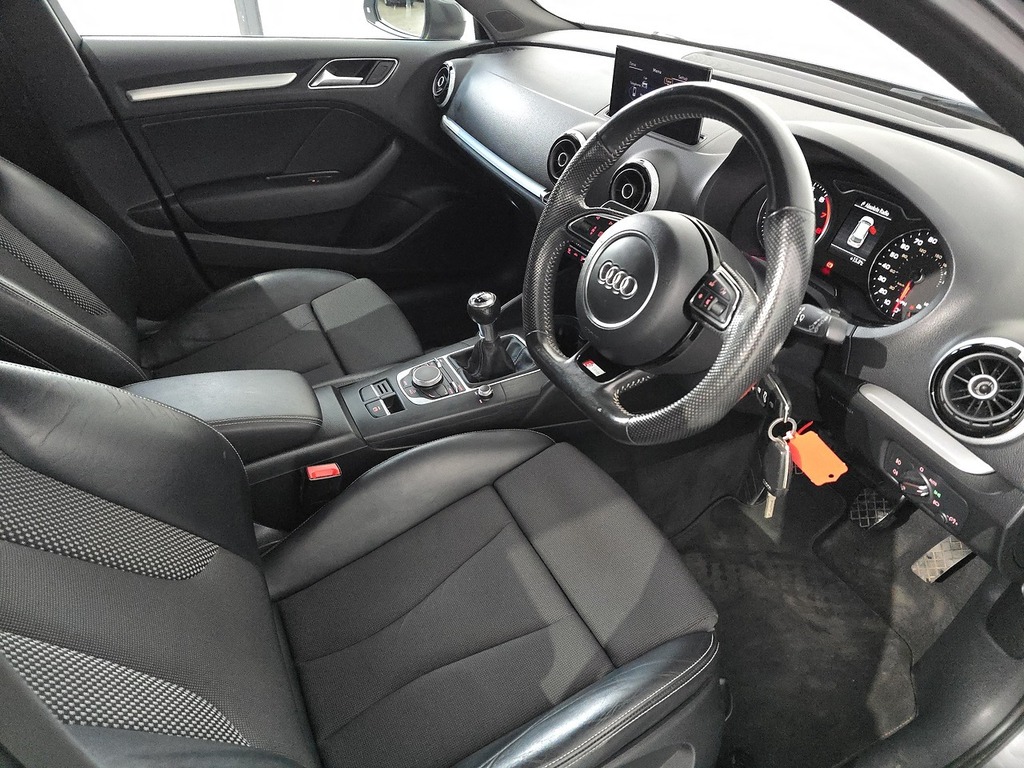 Audi A3 1.6L Tdi S Line 109 Bhp Black #72