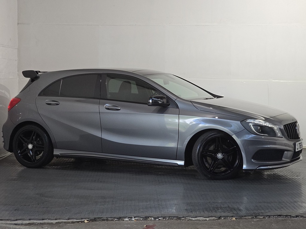 Mercedes-Benz A Class A200 Cdi Amg Night Edition Grey #4