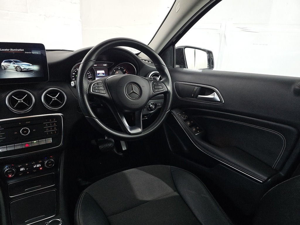 Mercedes-Benz A Class Hatchback Blue #60