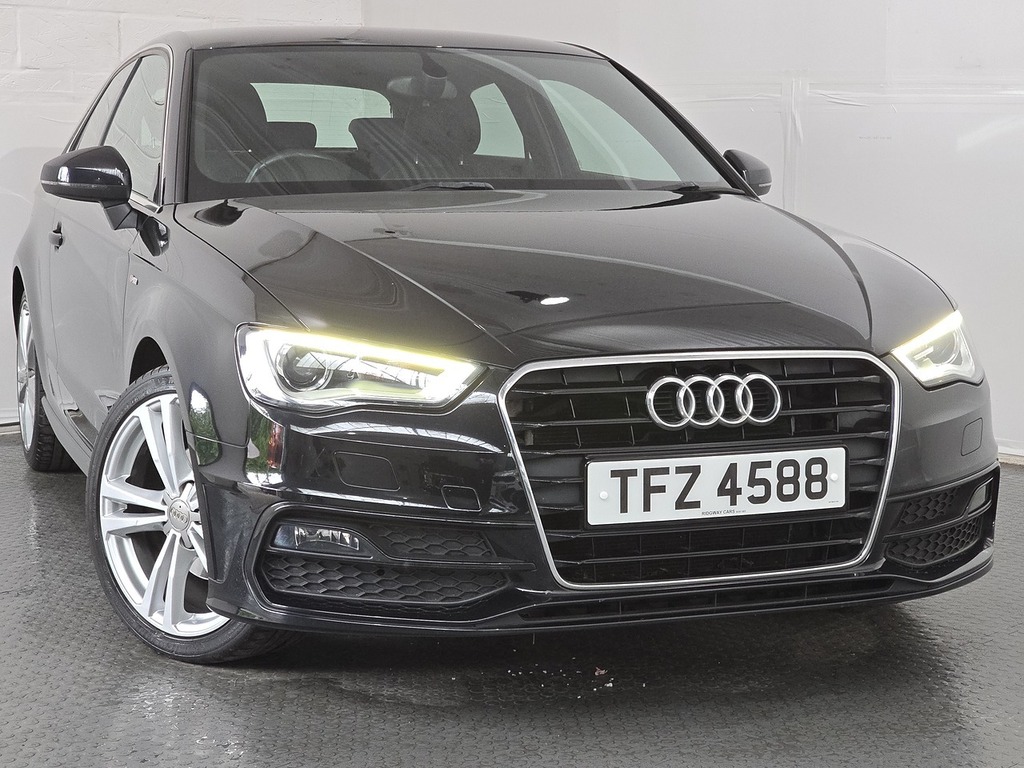 Audi A3 Tfsi S Line Black #2