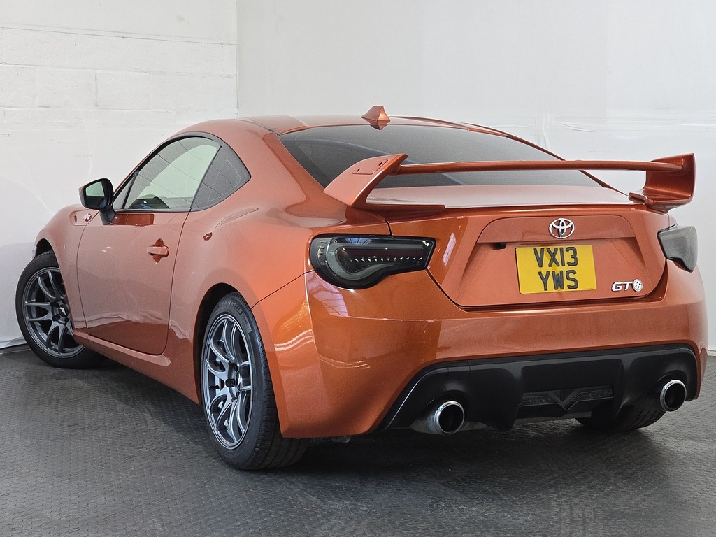 Toyota GT86 2L Null Red #24