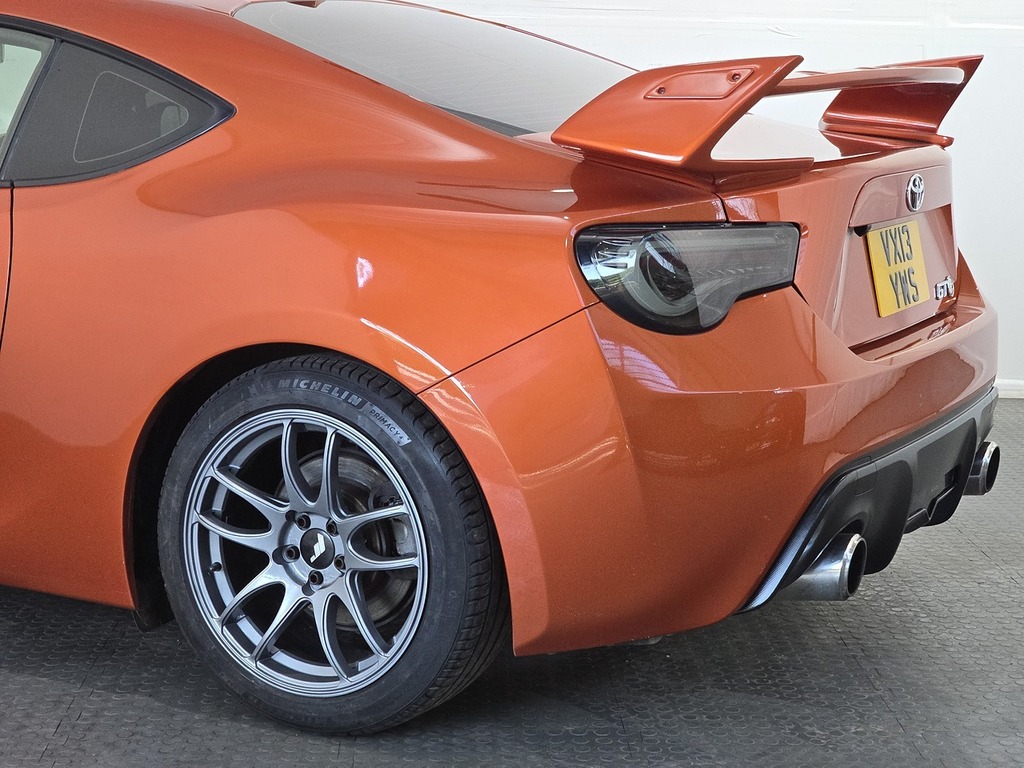 Toyota GT86 2L Null Red #30