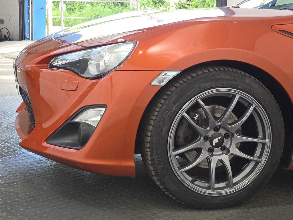 Toyota GT86 2L Null Red #17