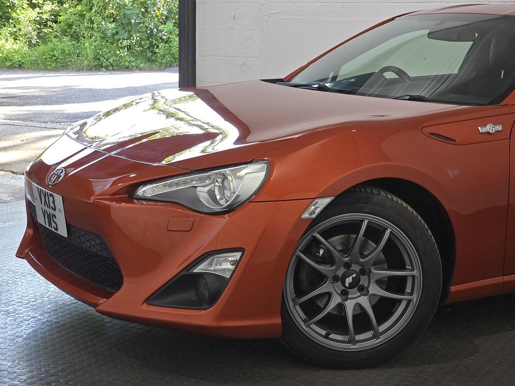 Toyota GT86 2L Null Red #19