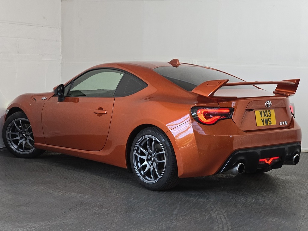 Toyota GT86 2L Null Red #23