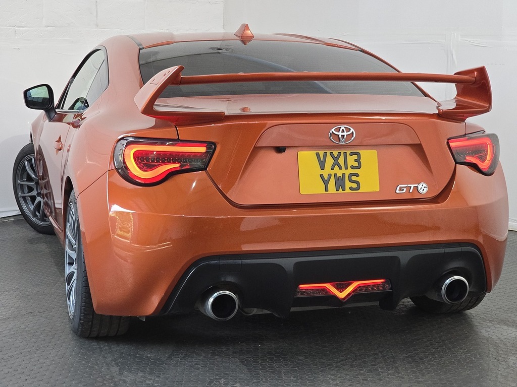 Toyota GT86 2L Null Red #25