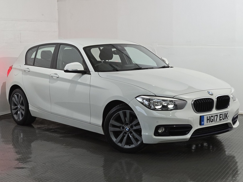 BMW 1 Series 118I Sport White #3