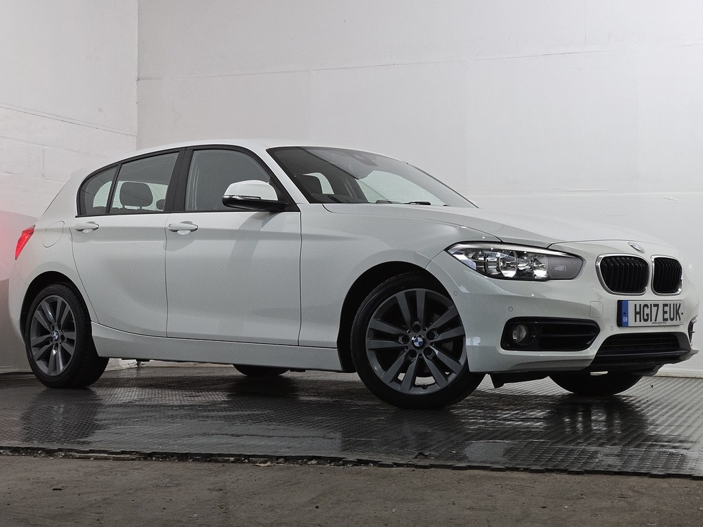 BMW 1 Series 118I Sport White #4