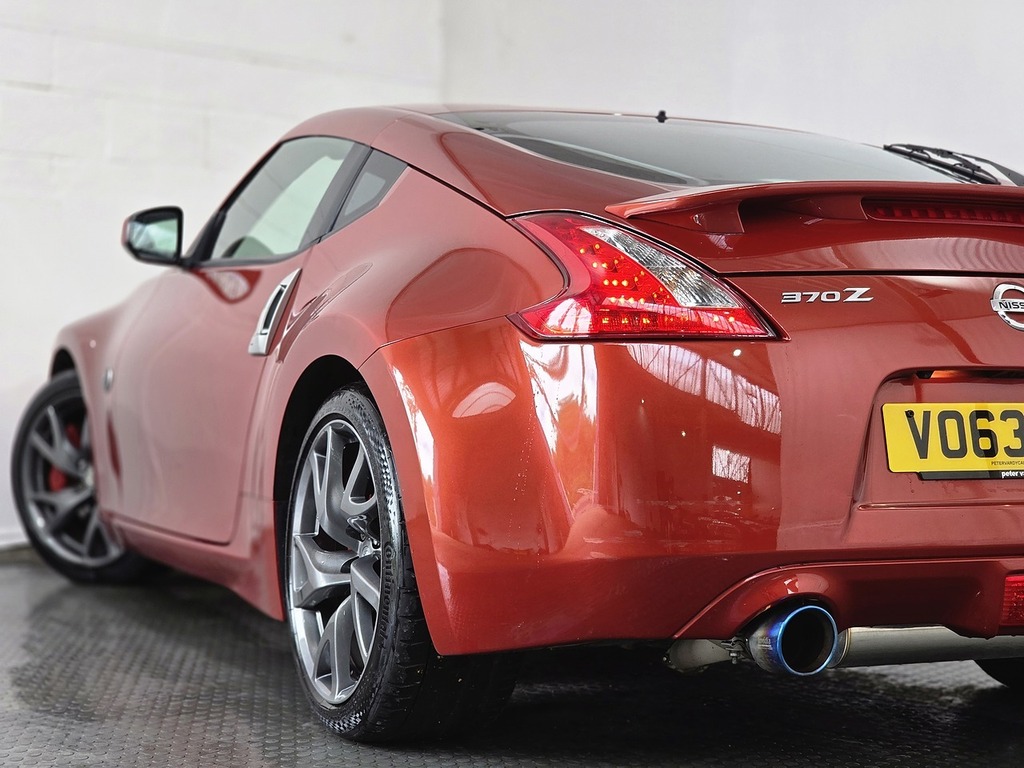 Nissan 370Z  Silver #40
