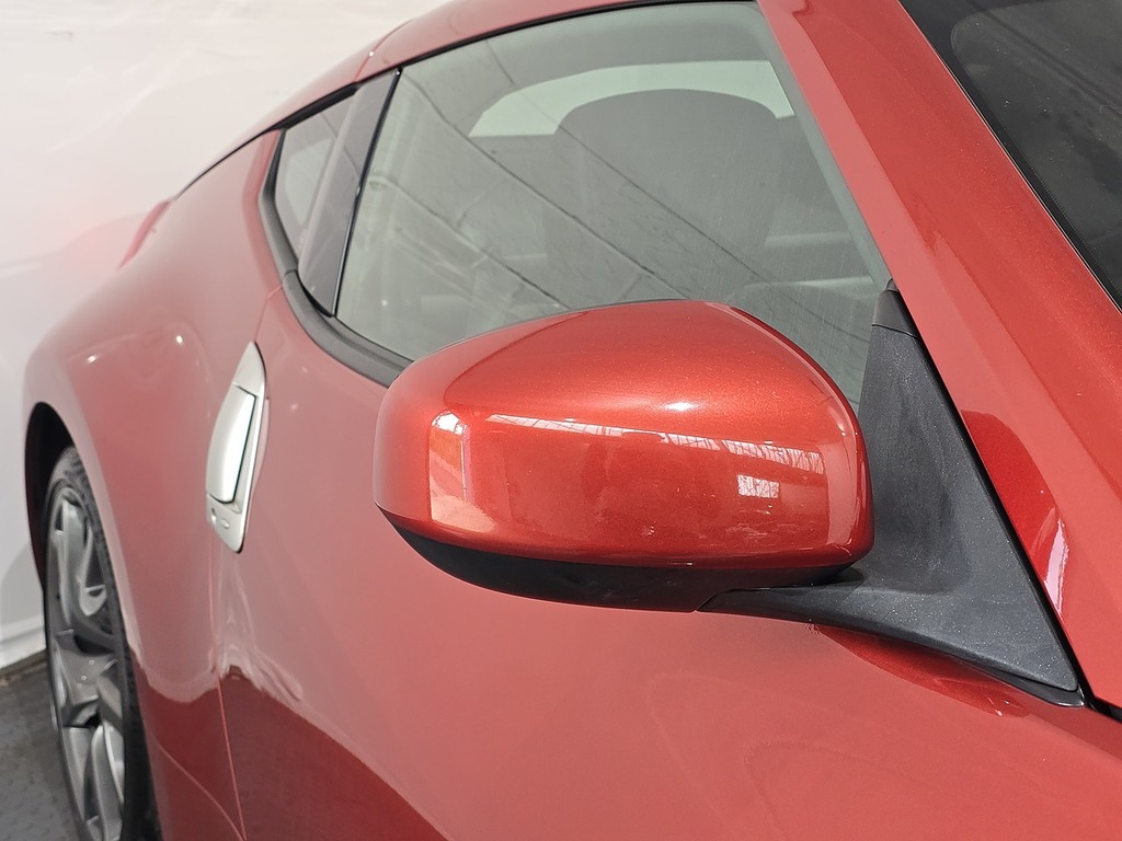 Nissan 370Z  Silver #8