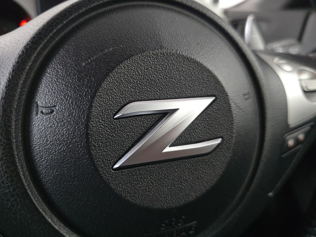 Nissan 370Z  Silver #60