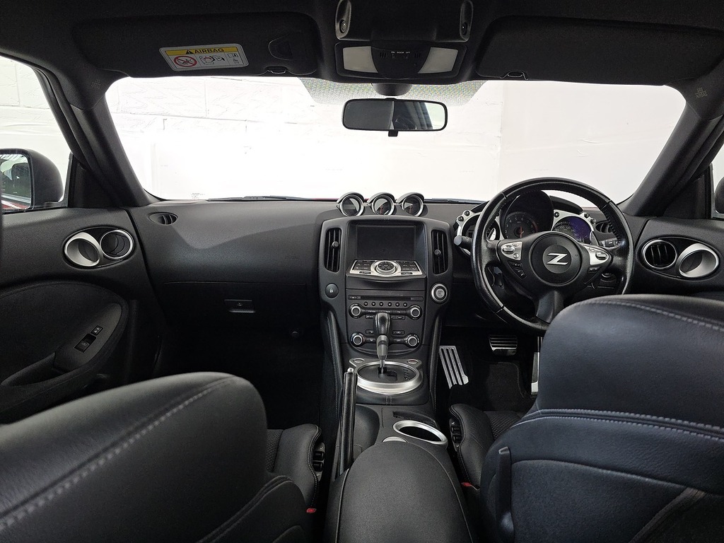 Nissan 370Z  Silver #78