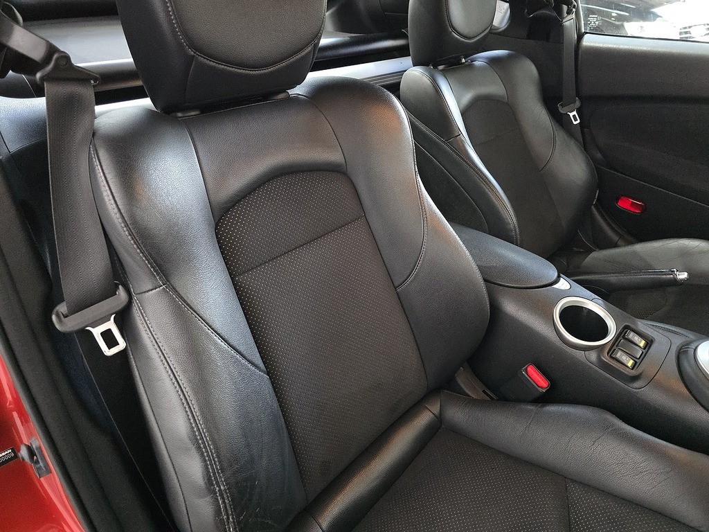 Nissan 370Z  Silver #82