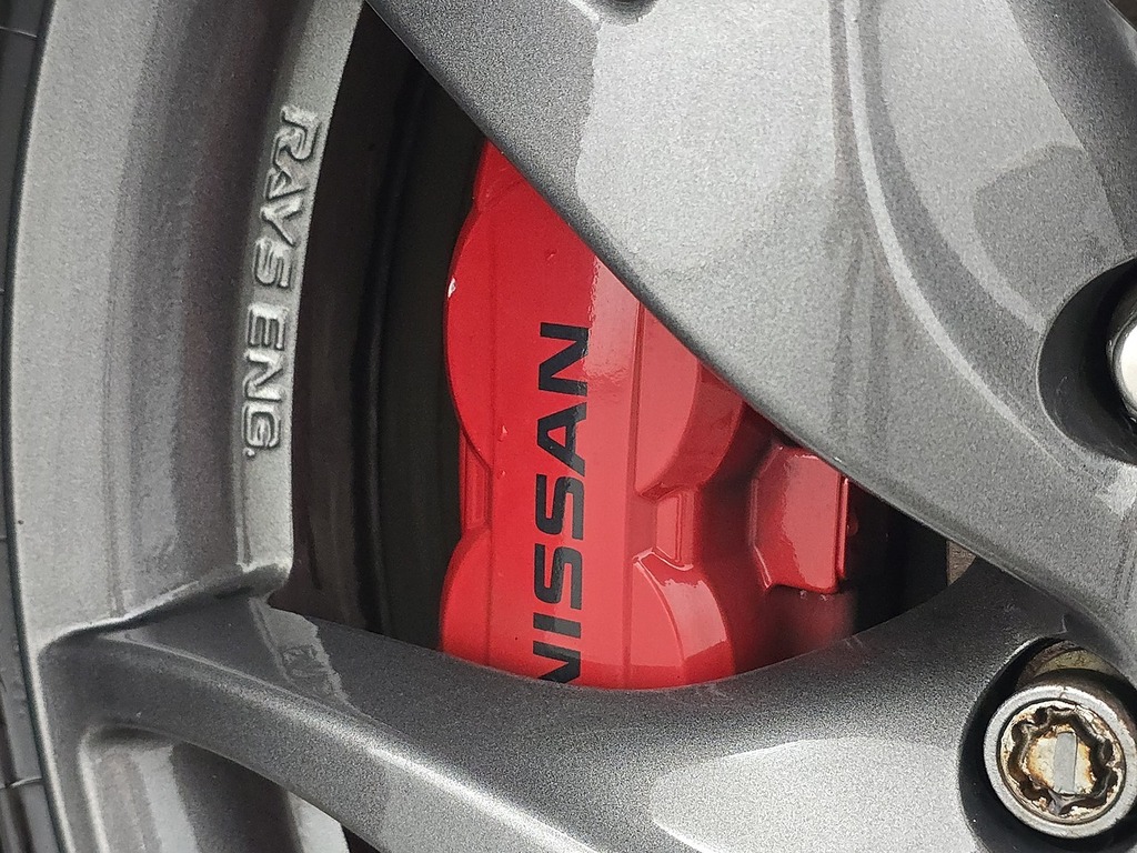 Nissan 370Z  Silver #88