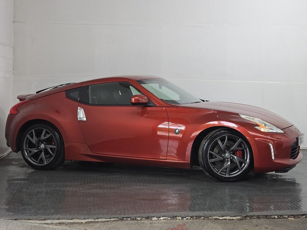 Nissan 370Z V6 Gt Red #4