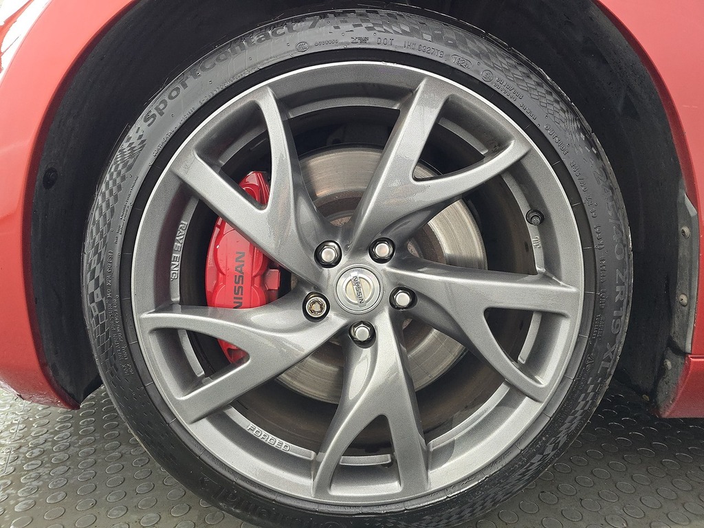Nissan 370Z  Silver #91