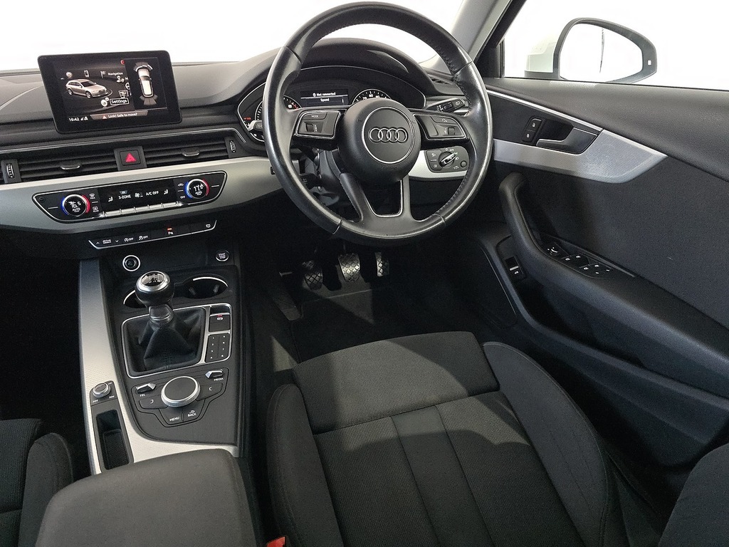 Audi A4 Avant Estate 2.0 Tdi Ultra Se 2017 White #78