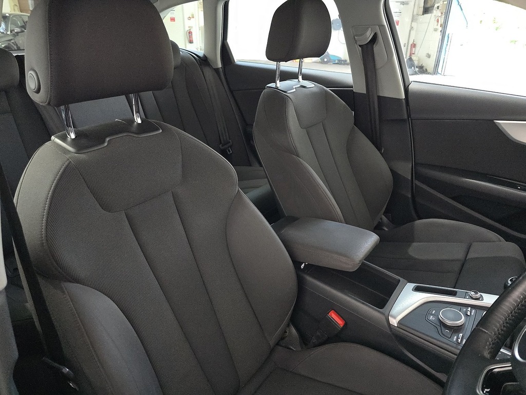 Audi A4 Avant Estate 2.0 Tdi Ultra Se 2017 White #83