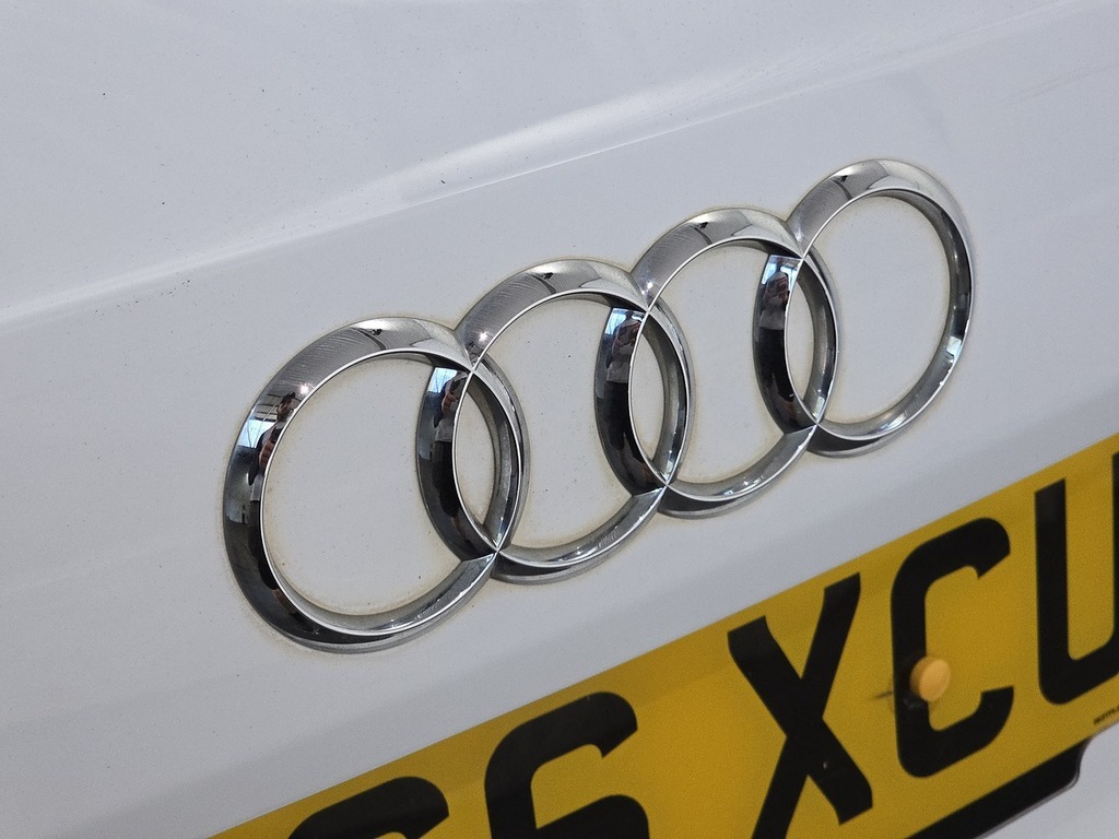 Audi A4 Avant Estate 2.0 Tdi Ultra Se 2017 White #33