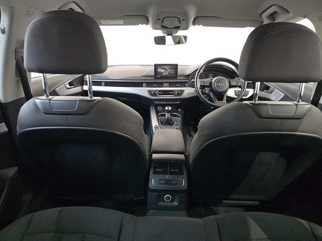 Audi A4 Avant Estate 2.0 Tdi Ultra Se 2017 White #58