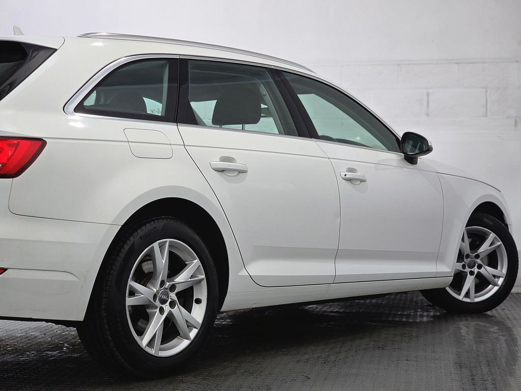 Audi A4 Avant Estate 2.0 Tdi Ultra Se 2017 White #22